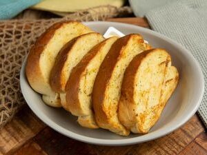Garlic Bread (5 pcs)
